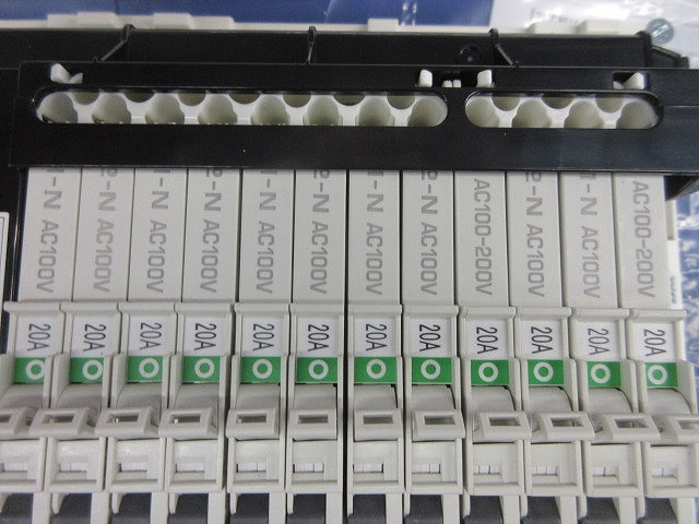 住宅用分電盤 ENEA3120