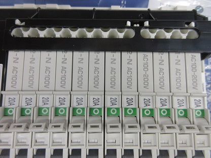 住宅用分電盤 ENEA3120