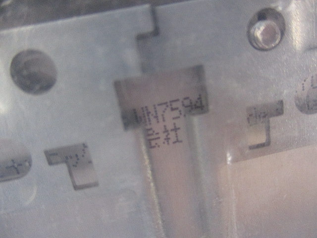 新金属カバープレート(取付枠付)4連(新品未開封) WN7594