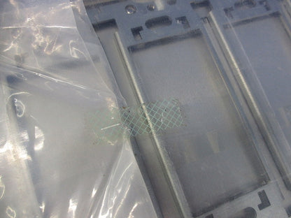 新金属カバープレート(取付枠付)4連(新品未開封) WN7594