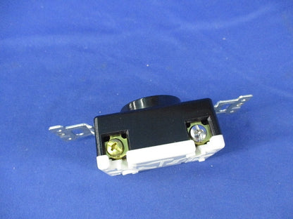 埋込アース付ダブルコンセント(2個入) WF2320K