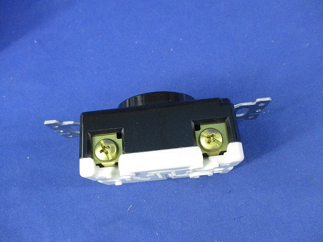 3P30A引掛埋込コンセント(ブラック) WF2331B