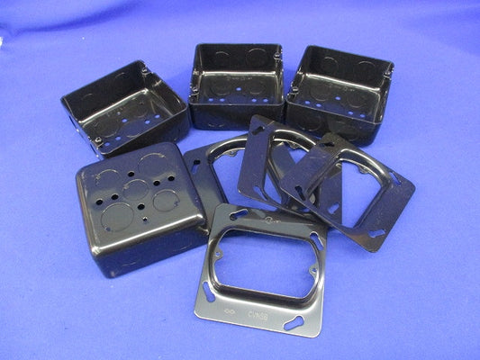 アウトレットボックス 中四角小判カバーセット OBM44B+CVMSB