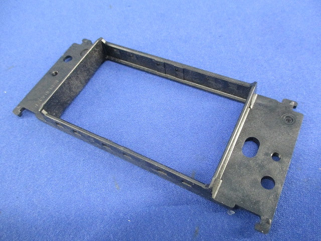 埋込スイッチ絶縁取付枠(10個入) WT3710K