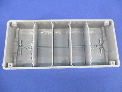 スイッチボックス(5連用) プラ塗代カバーセット CSW-5N+OF-12PS5