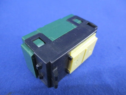 埋込スイッチC(3路・表示なし)(10個入) WT5002