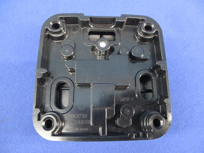 小型接地2P30A角型コンセント National WK3730