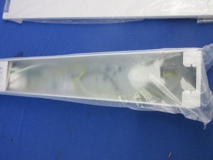 直管形LEDベースライト(反射板付) LMT-21085-LS9+T-2182L