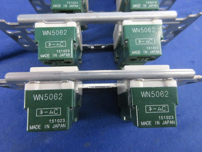 埋込ネームスイッチC 3路 5組 WN5062