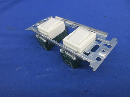 埋込ネームスイッチC 3路 5組 WN5062