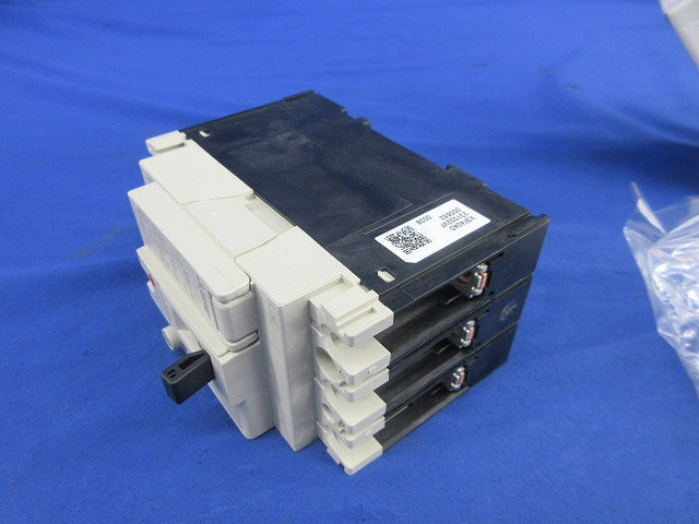 漏電遮断器3P3E40A NV63-SVF