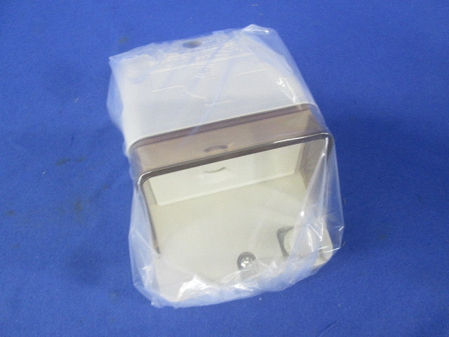 アースターミナル付フル防水コンセント(キズ・汚れ有) WK2111K