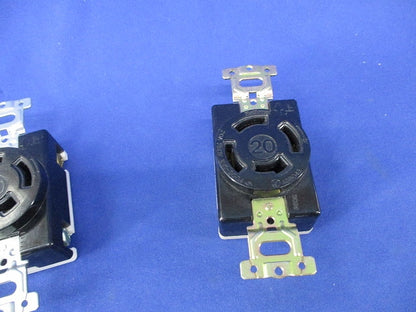 接地3P20A引掛埋込コンセント(3個入)National WF2420K