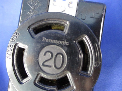 接地3P20A引掛埋込コンセント(3個入)National WF2420K