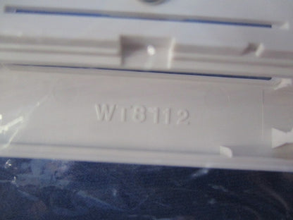 スイッチ+コンセント用プレート(11枚入) WT8112