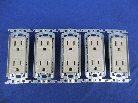 埋込接地ダブルコンセント(5個入) WTF13123FK