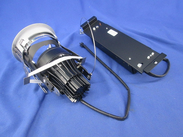 アジャスタブルダウンライト SX-B1652D/PWM/M/R30B/NC/W+E015CC7003PWM