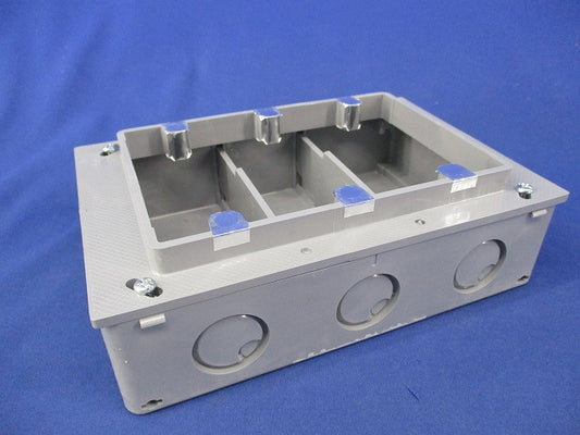 埋込スイッチボックス(塗代付)3個用 CSW-3N