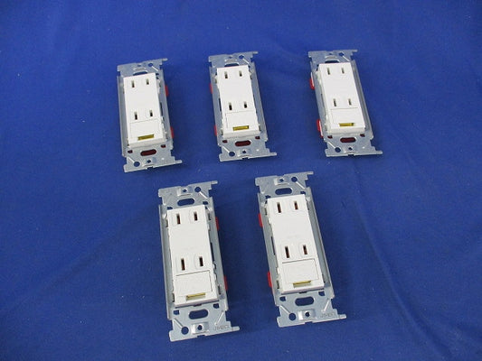 埋込アースターミナル付ダブルコンセント(5個入)(ピュアホワイト) JEC-BN-55E