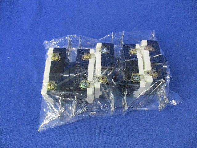 引掛埋込コンセント(5個入) WF1415K