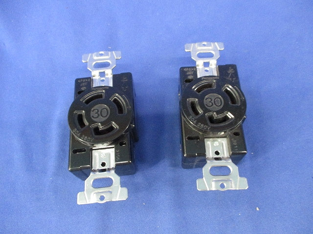 接地3P30A引掛埋込コンセント(2個入) WF2430B