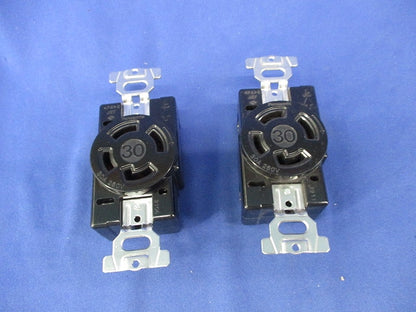 接地3P30A引掛埋込コンセント(2個入) WF2430B