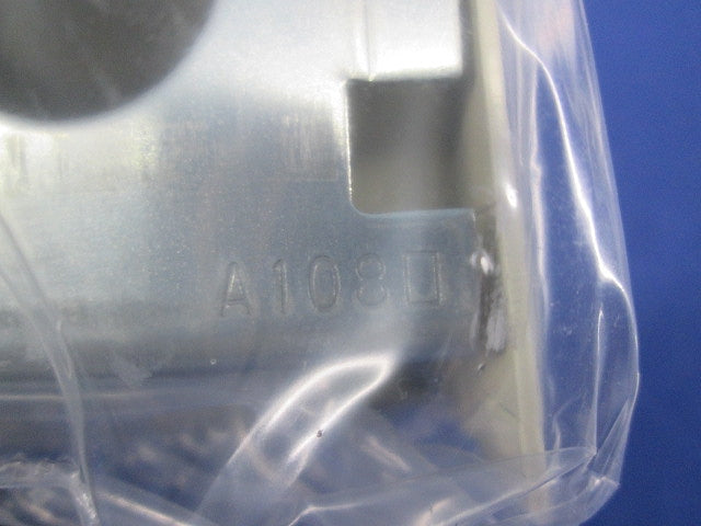 コーナーボックスA型(3個入)(ミルキーホワイト) A108