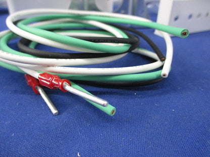 誘導灯吊具 角タイプ FP01650C