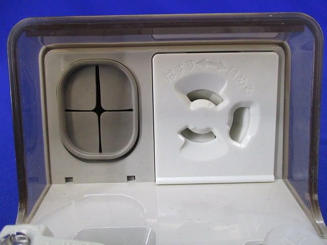 フル接地防水コンセント(2個入) WK4104K