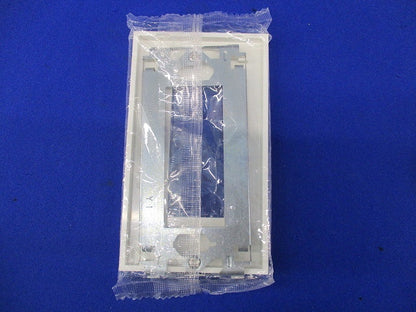 NKシリーズプレート 1連用3口プレート(15枚入)ピュアホワイト NKP-3UF