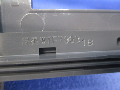 防雨薄型コンセントガードプレート3コ用 WTF7983