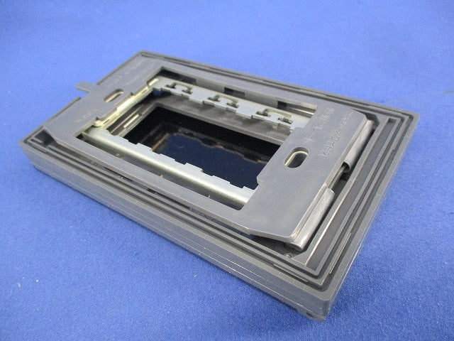 防雨薄型コンセントガードプレート3コ用 WTF7983