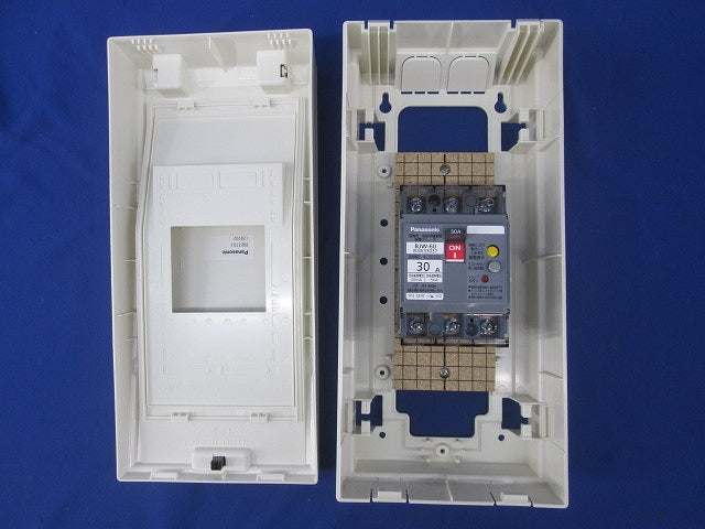 太陽光発電専用ブレーカ 内蔵ボックス BQE325J