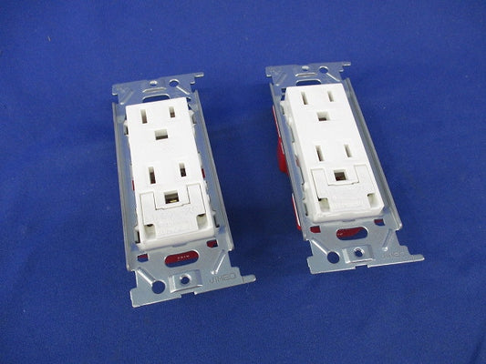 埋込アースターミナル付接地ダブルコンセント(2個入)ピュアホワイト NKC-55GE