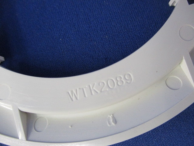 天井取付熱線センサ付自動スイッチ用埋込プレート枠(2個入) WTK2089