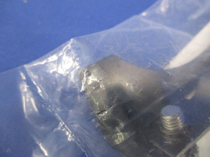 取付金具(スッキリボックス用) １１４用 DDT156H