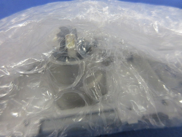 AVコンセント モダンプレート用 金属枠付 KP-3X1S-W