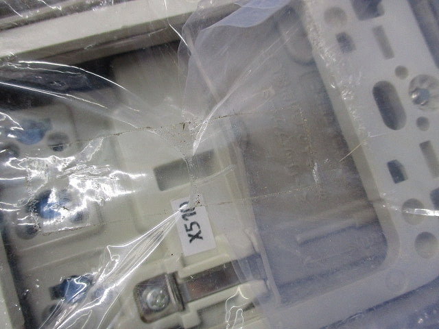 アースターミナル付防雨形抜止接地ダブルコンセント JW-B-9G9GE