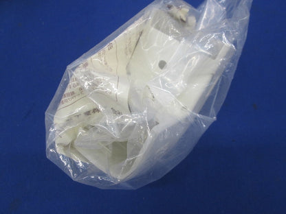 ダクト出ズミ モールダクト付属品(4個入)(ミルキーホワイト) MDD-40M