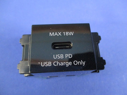 埋込充電用USBコンセント(USB-C)1ポート WN14841B