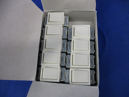 埋込スイッチE4路(9個入) WN5004