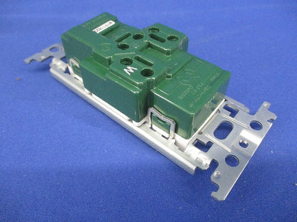 埋込抜止接地ダブルコンセント WTF11623K