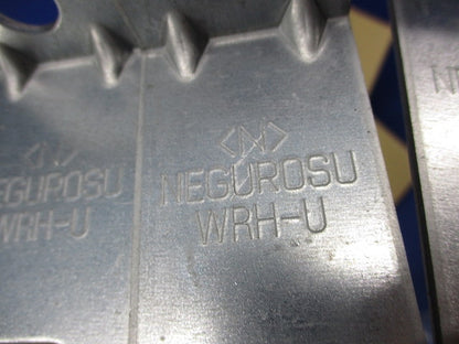 ケーブルラック用吊り金具(8個入) WRH-U(WRH40U)