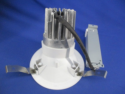 傾斜天井用LEDダウンライト(箱違い) NDN44602A