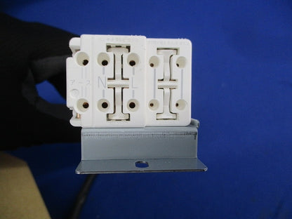 傾斜天井用LEDダウンライト(箱違い) NDN44602A