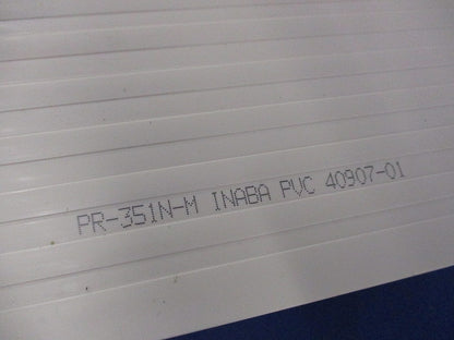 樹脂製エアコン据付台プラロック(2個入)(アイボリー)傷・汚れ有 PR-351N-M