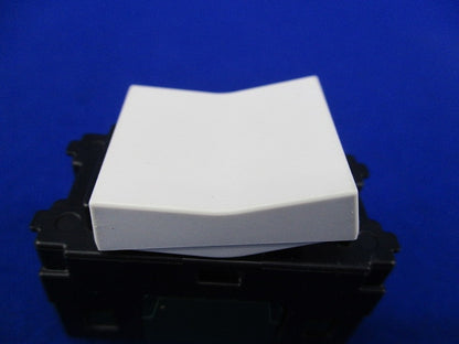 埋込スイッチC3路(マットホワイト) WNS5002W