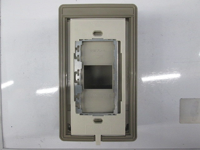 フルカラーガードプレート1コ用 WN7971K