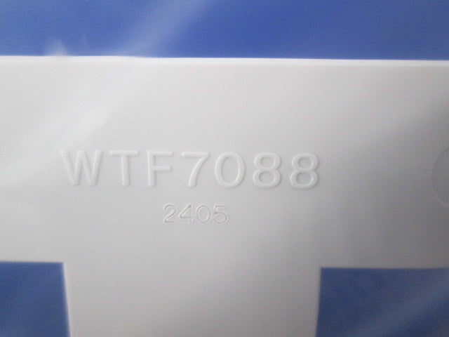 コンセントプレート(3コ+2コ+3コ用)(5個入)(ホワイト) WTF7088