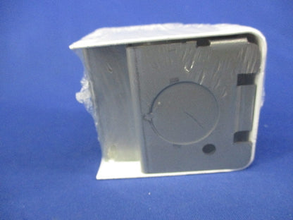 メタルモール用コーナーボックスA型(5個入)ホワイト M146